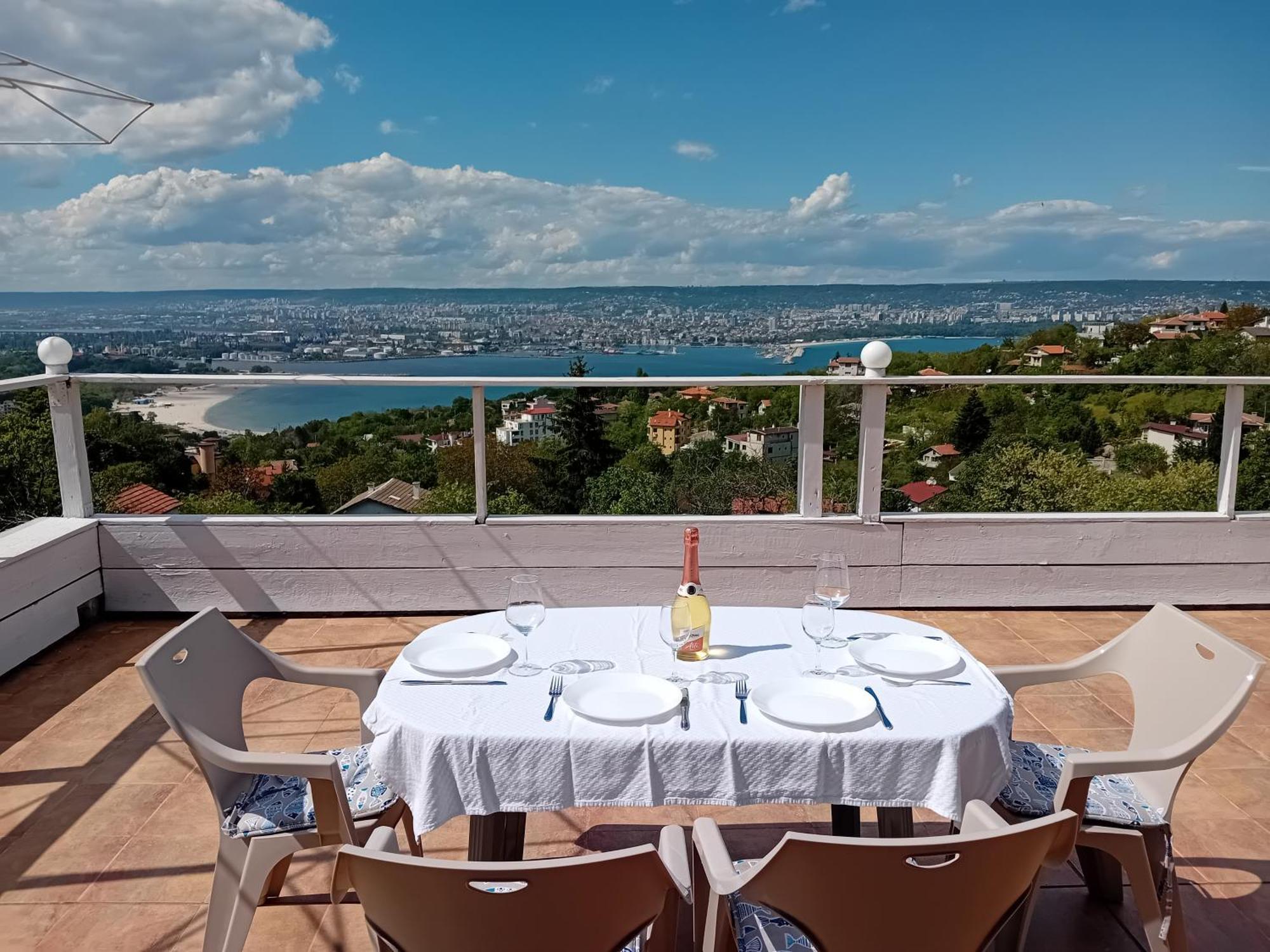 וארנה Apartament Zaliva מראה חיצוני תמונה