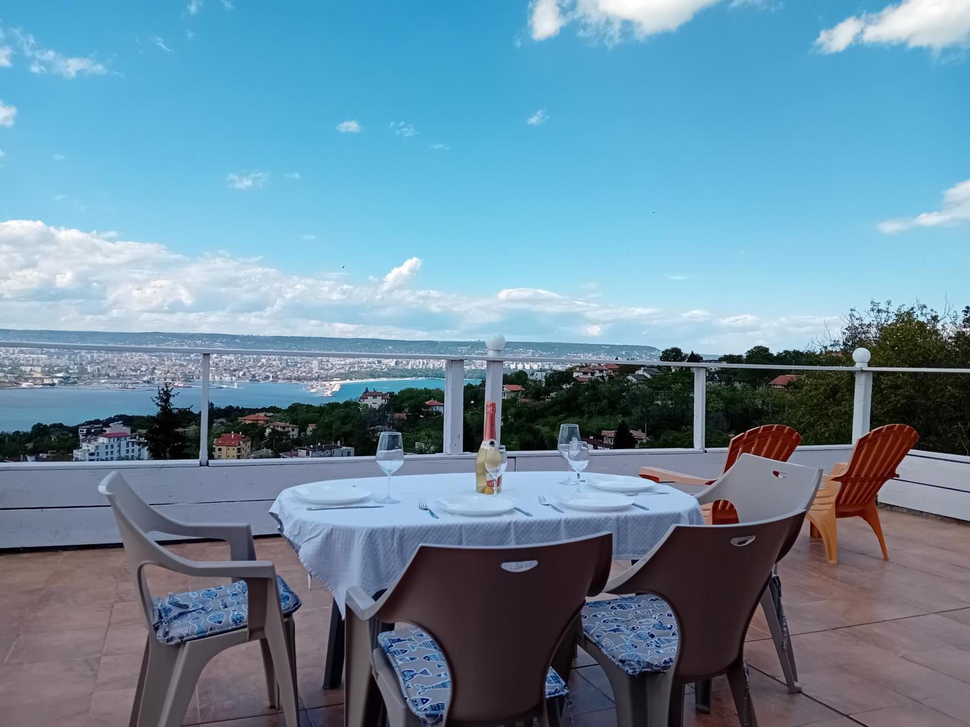 וארנה Apartament Zaliva מראה חיצוני תמונה