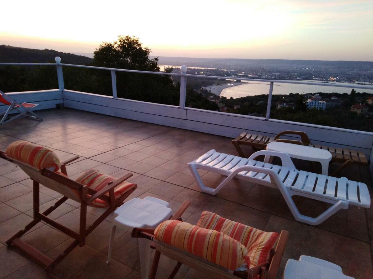 וארנה Apartament Zaliva מראה חיצוני תמונה