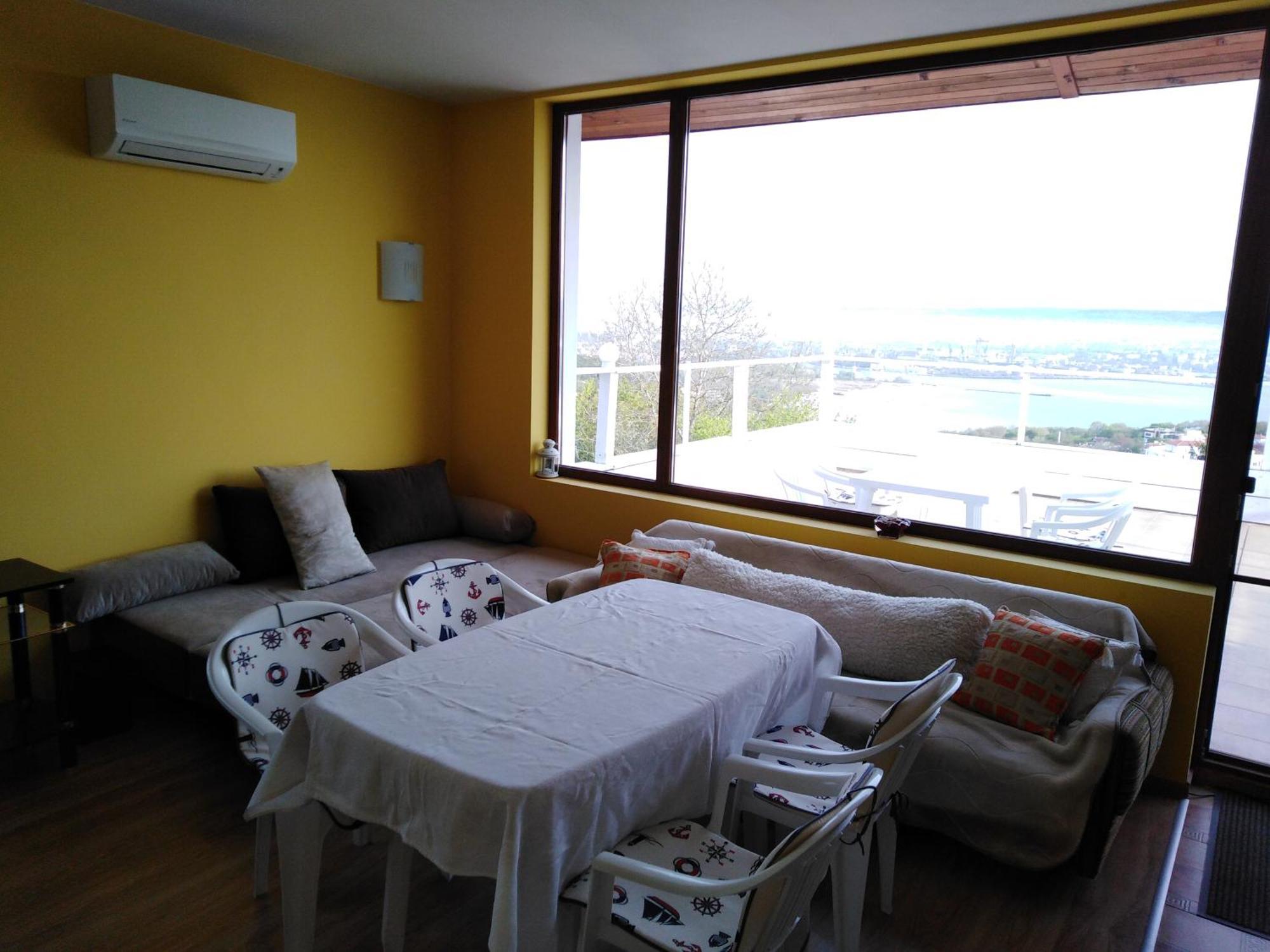 וארנה Apartament Zaliva מראה חיצוני תמונה